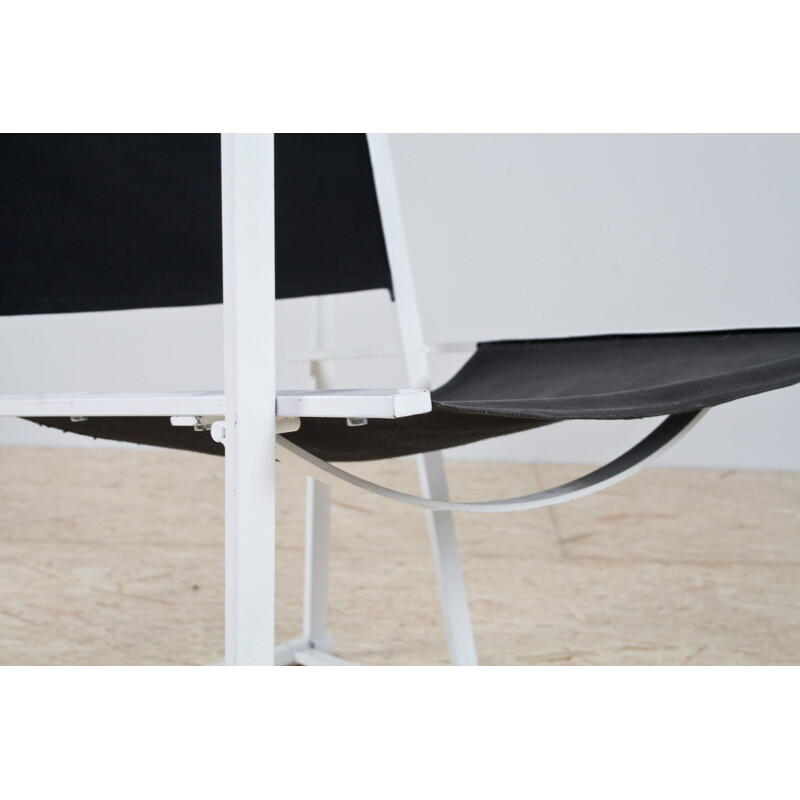 FM61 armchair in metal by Radboud van Beekum for Pastoe