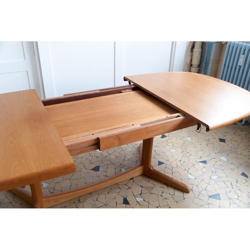 Table vintage scandinave de Linden en teck clair 1960