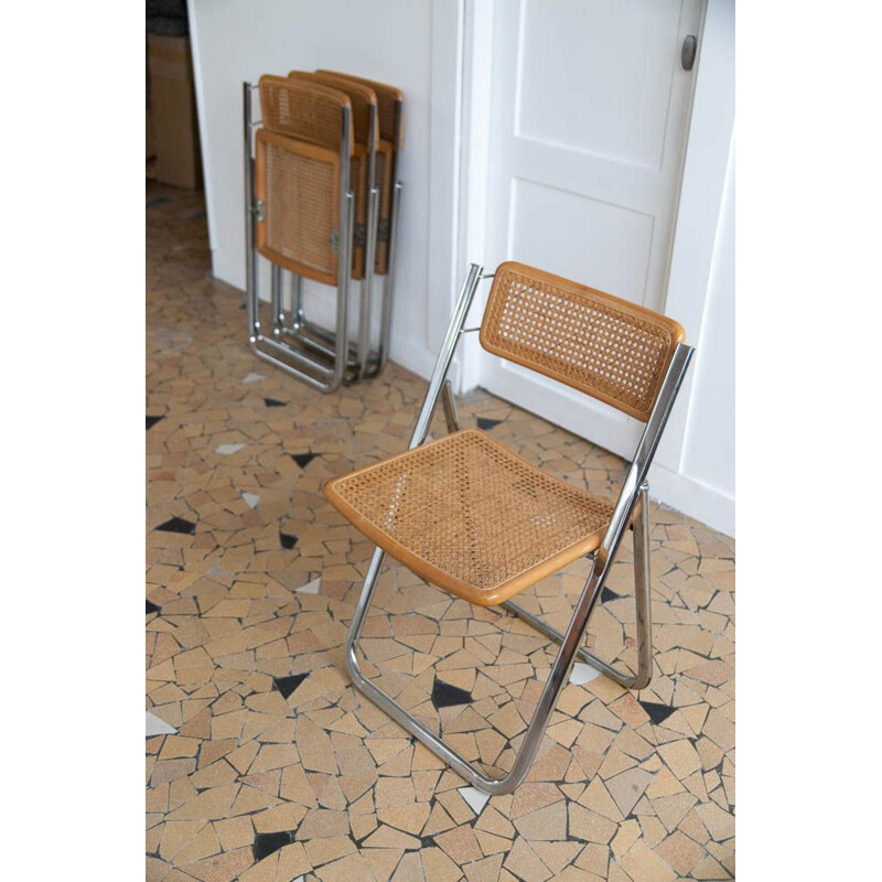 Suite de 4 chaises vintage pour Arben en orme cannage et métal chromé