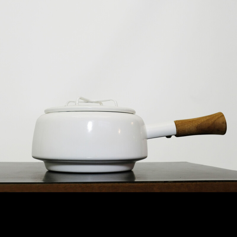 Small vintage frying pan for Dansk in teak and enamelled white 1950