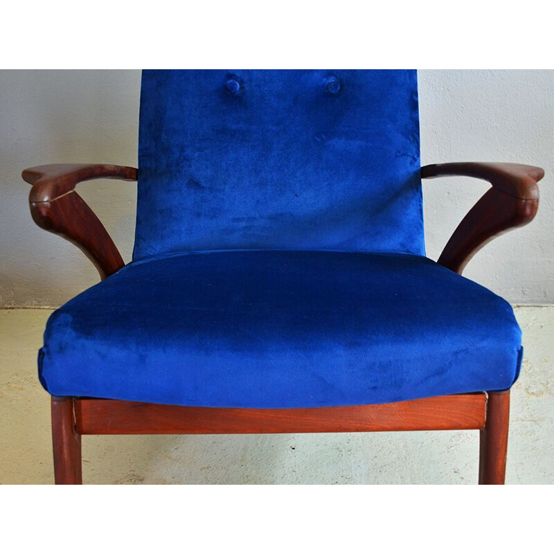 Vintage dutch armchair in blue velvet and teakwood 1960