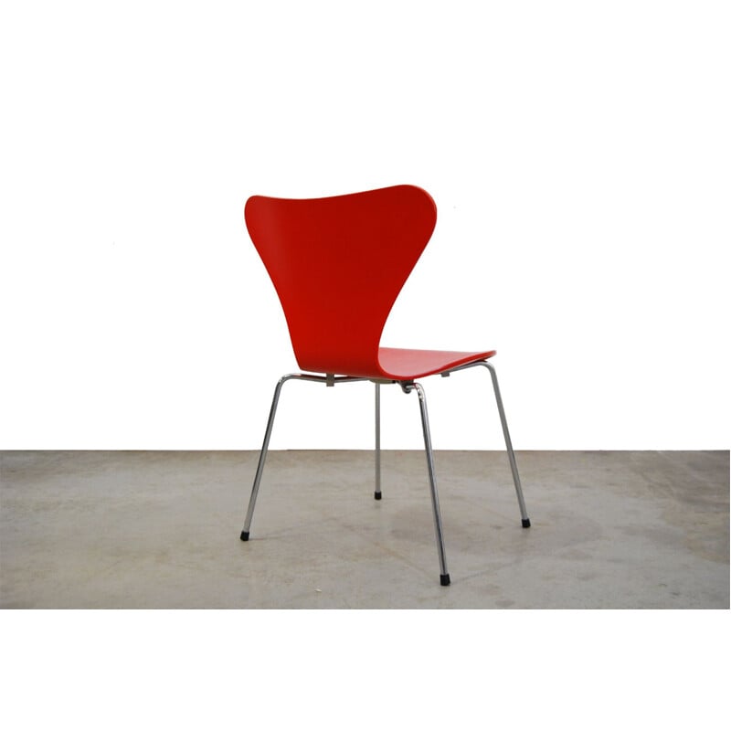 Set of 2 vintage chairs Butterfly model 3107 by Arne Jacobsen for Fritz Hansen, 1996