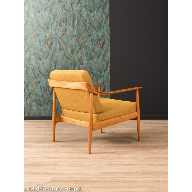 Vintage armchair by Knoll Antimott 1960s