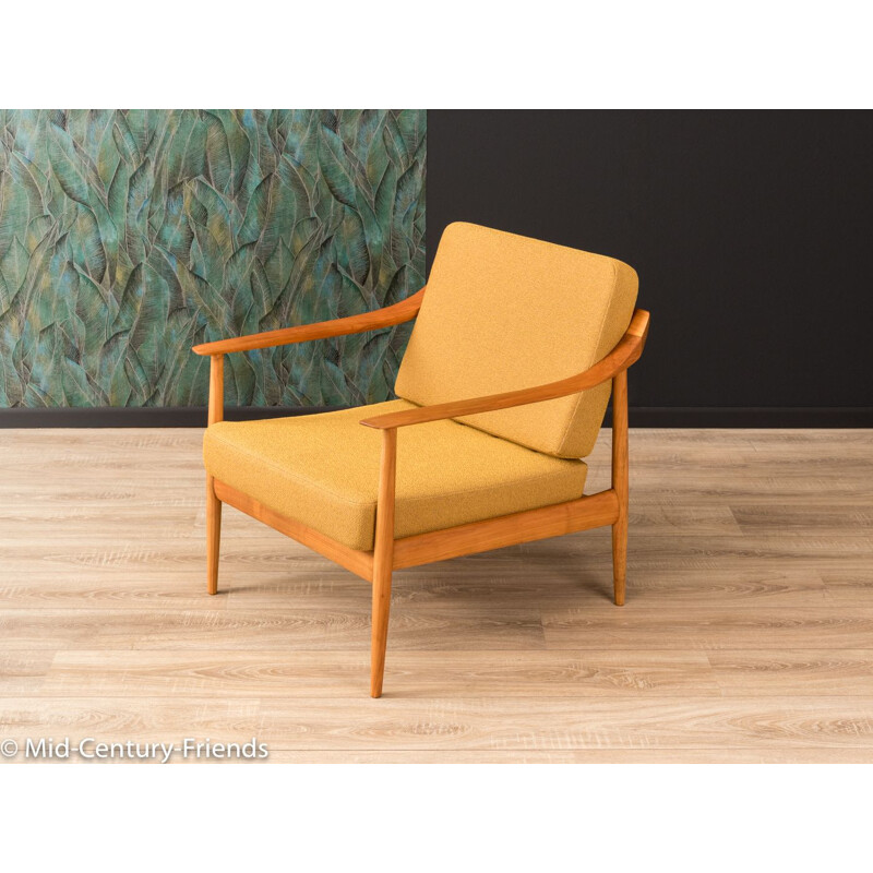 Vintage armchair by Knoll Antimott 1960s