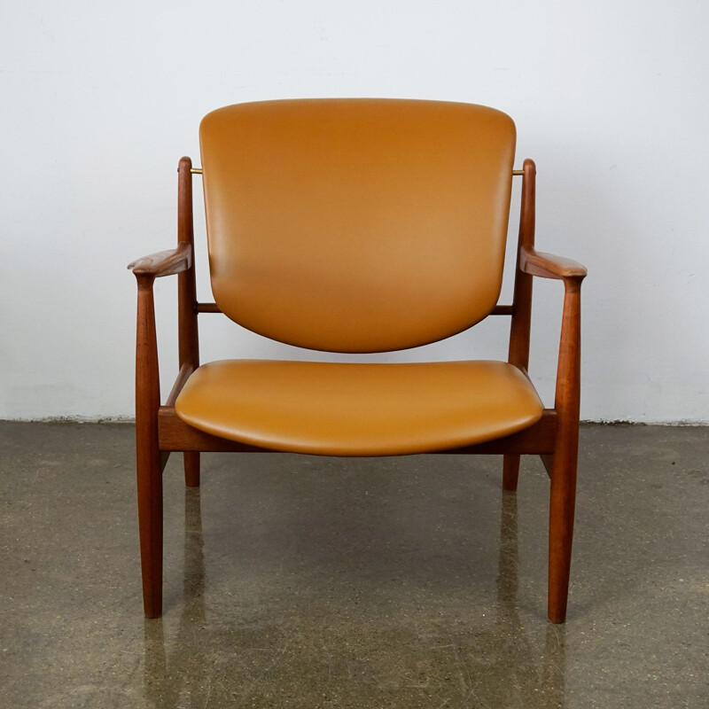 Vintage teak and Leather FD 136 armchair by Finn Juhl 1960