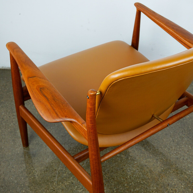 Vintage teak and Leather FD 136 armchair by Finn Juhl 1960