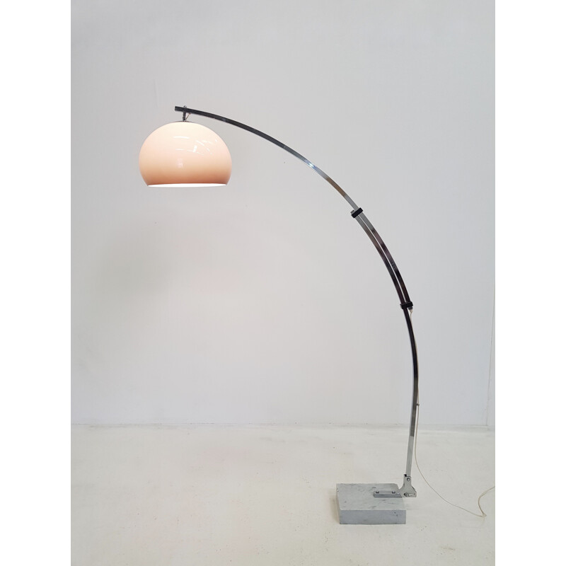 Vintage Reggiani arc floor lamp with marble base 1970