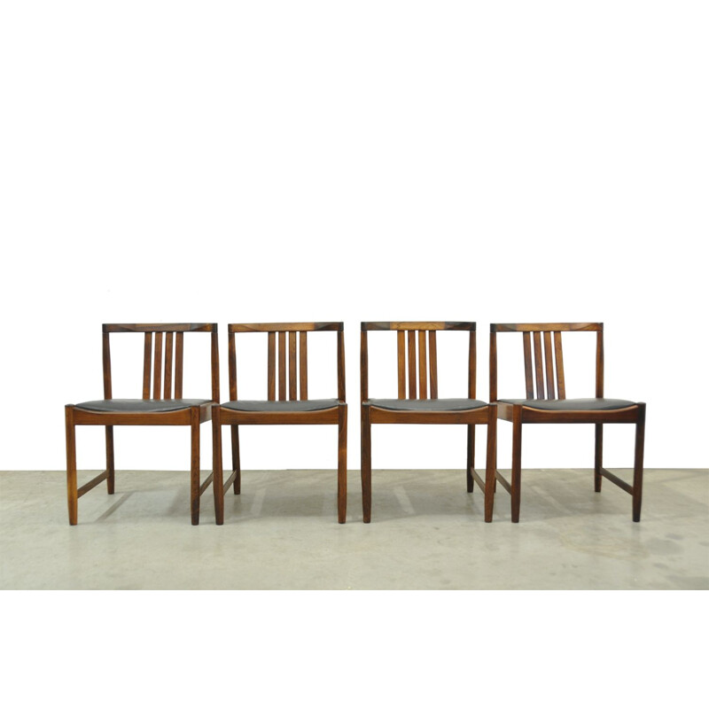 Set of 4 vintage Scandinavian rosewood dining chairs from Iilum Wikkelso