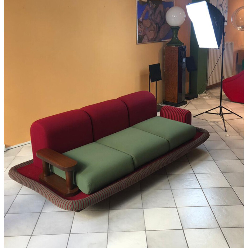 Vintage 3-seater sofa "Tappeto Volante" by Ettore Sottsass,1974