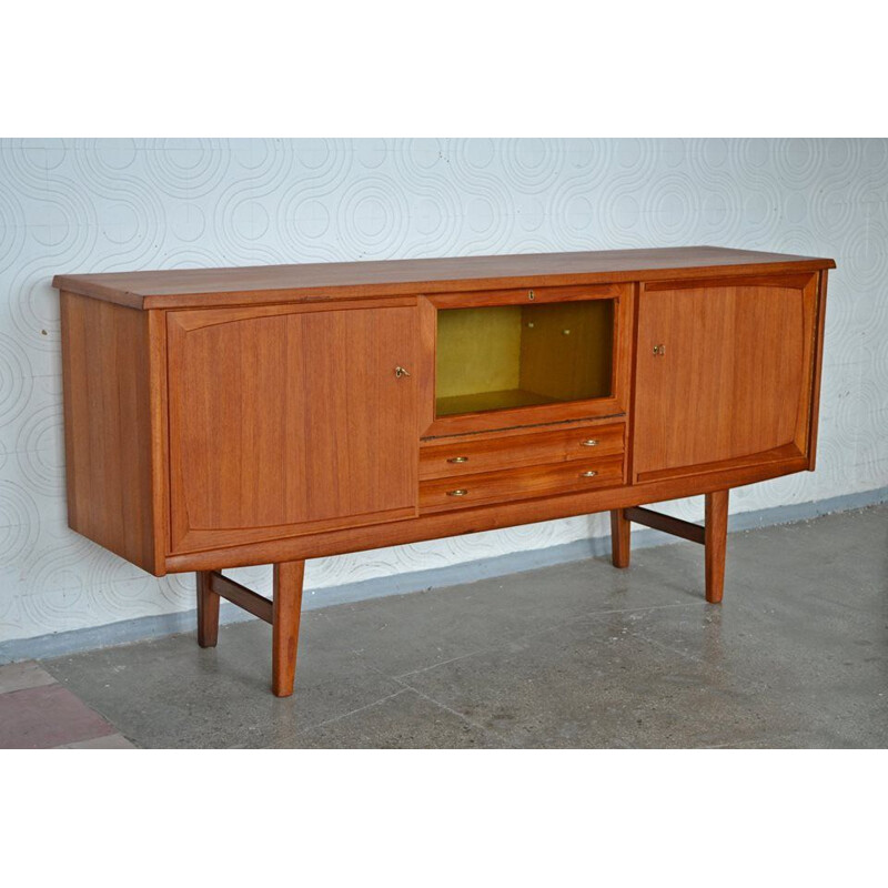 Vintage Scandinavian sideboard in teak from the 60s 