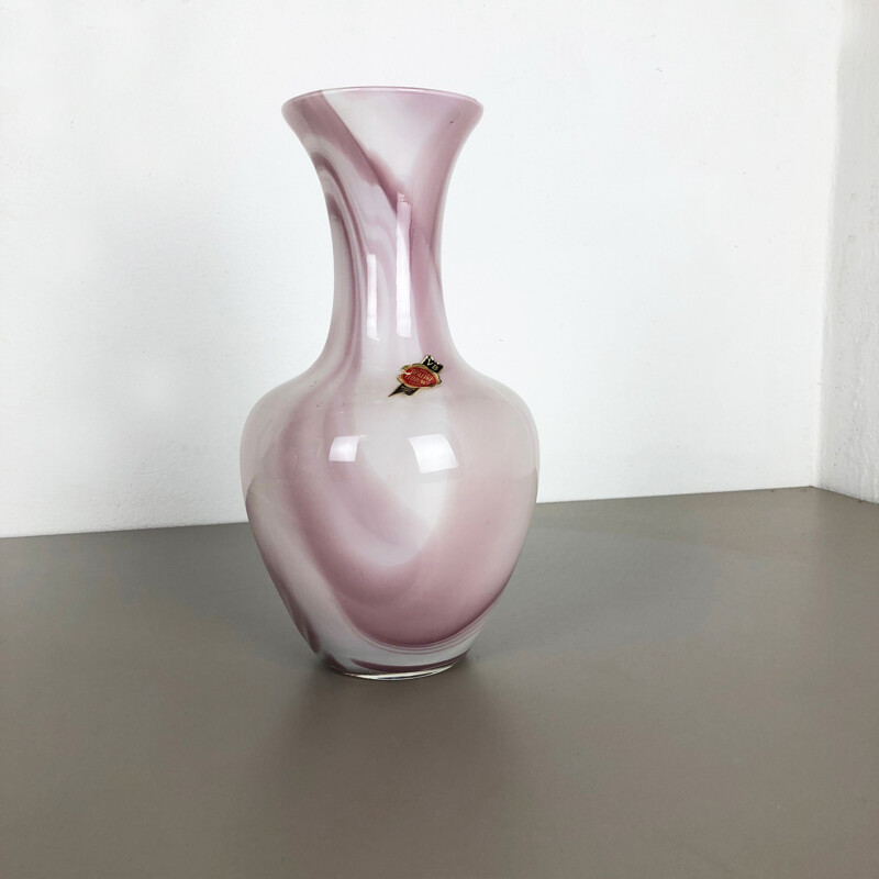 Gran jarrón vintage de opalina rosa de 1970