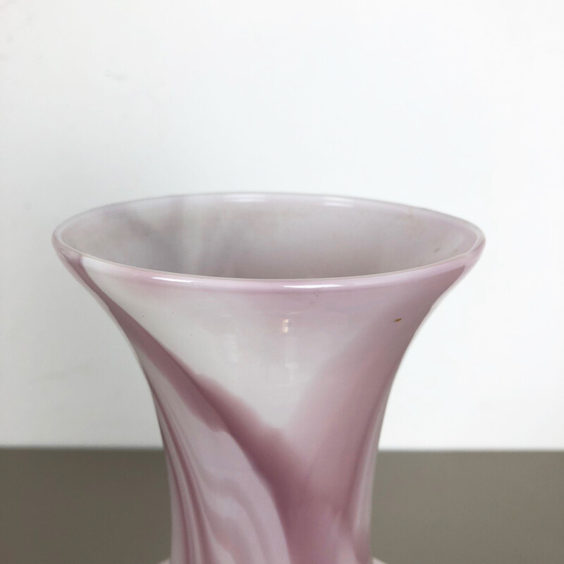 Grand vase vintage opaline rose 1970
