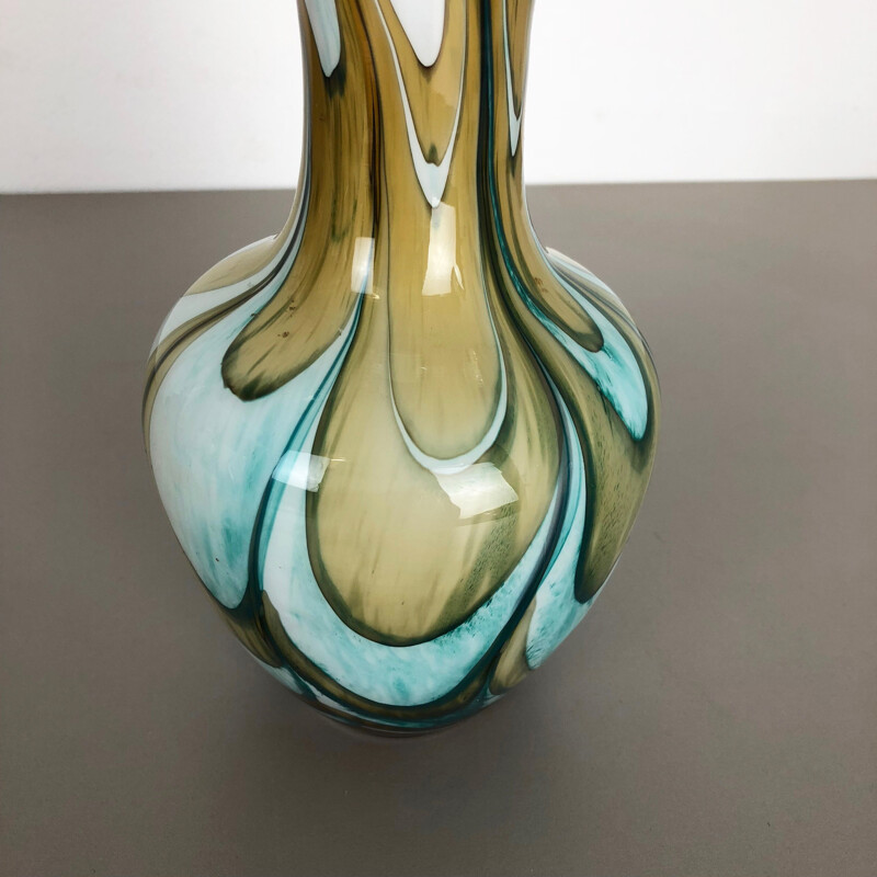 Große Vintage-Vase aus Opalin 1970