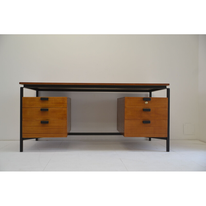 Vintage desk CM 172 by Pierre Paulin for Thonet