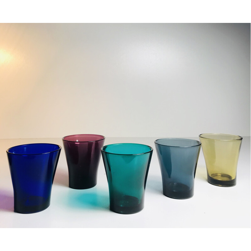 Ensemble de 5 verres vintage par Kaj Franck Nuutajärvi Kartio Finlande 1960-70s