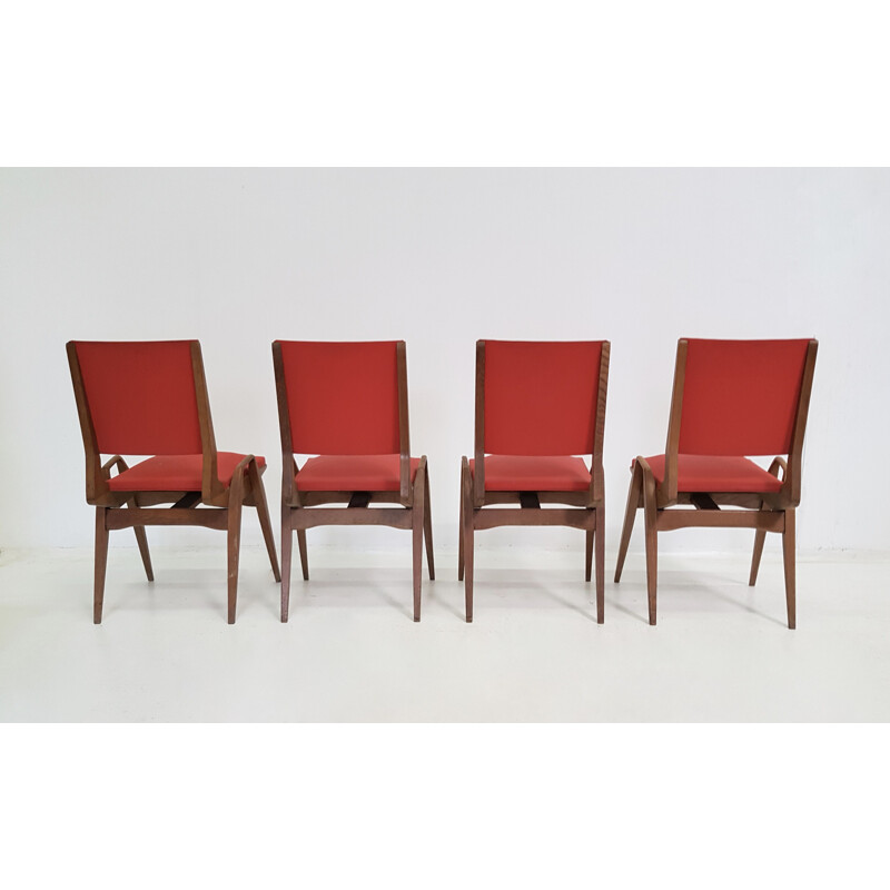 Suite de 4 chaises vintage de Pré en skaï rouge et chêne 1950