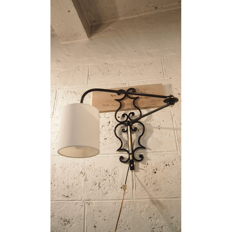 Lampada da parete d'epoca in ottone e ferro per Lunel, Francia 1950