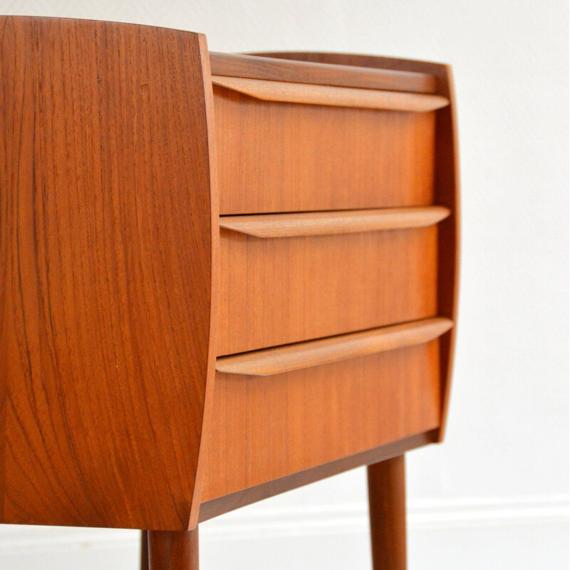 Vintage chest of drawers in teak Scandinavian  1960