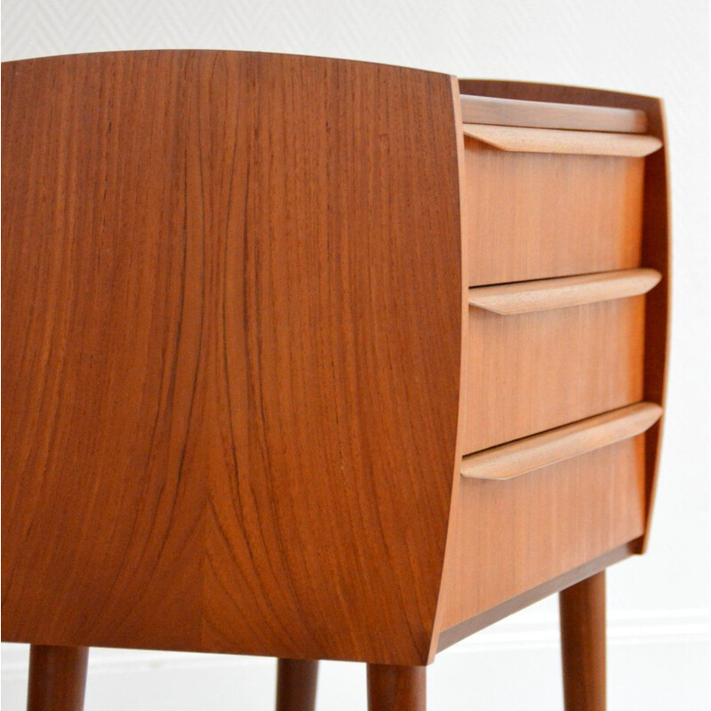 Vintage chest of drawers in teak Scandinavian  1960
