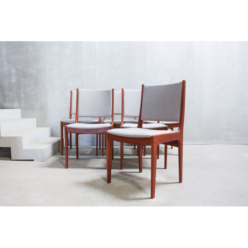 Set of 6 dining chairs by Johannes Andersen for Uldum Møbelfabrik 1960s