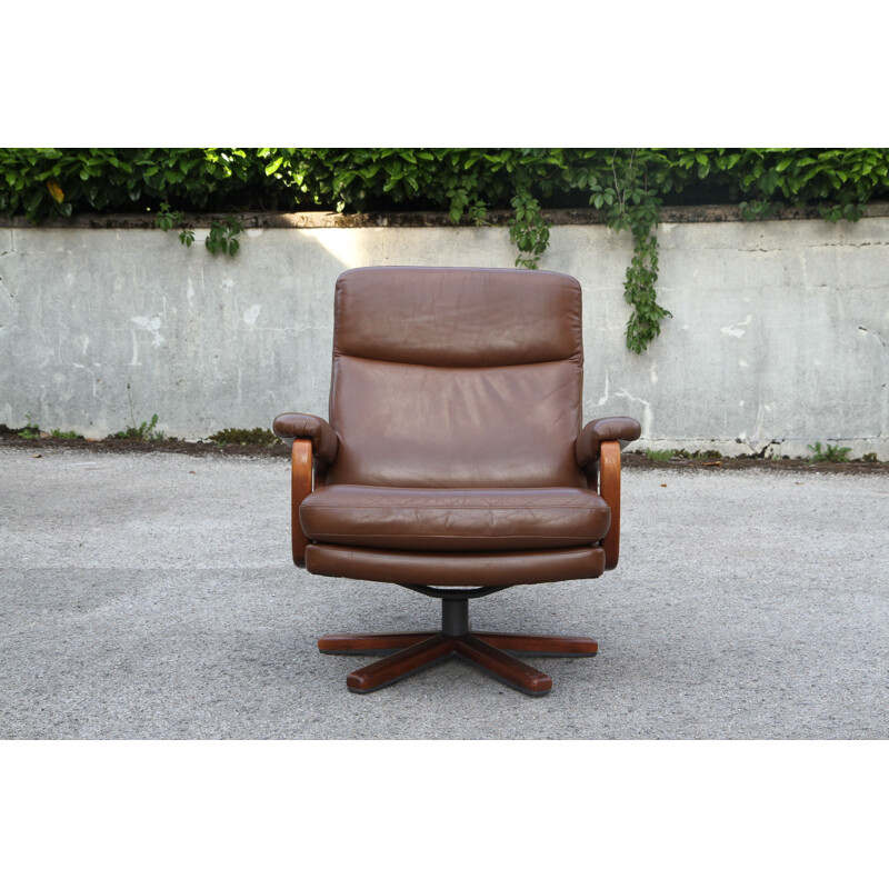 Vintage swivel armchair in brown leather 1950