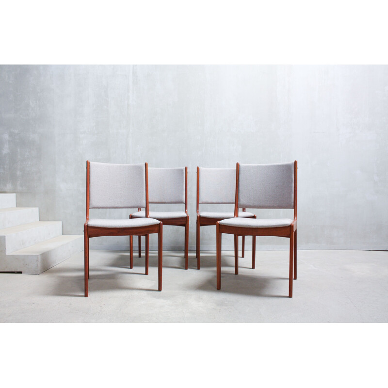 Set of 4 vintage dining chairs by Johannes Andersen for Uldum Møbelfabrik 1960s