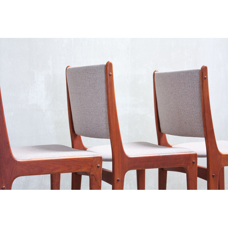 Ensemble de 4 chaises de salle à manger vintage par Johannes Andersen pour Uldum Møbelfabrik 1960