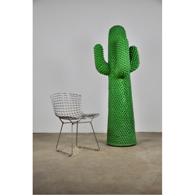 Vintage Cactus coat rack for Gufram in green polyester 1970