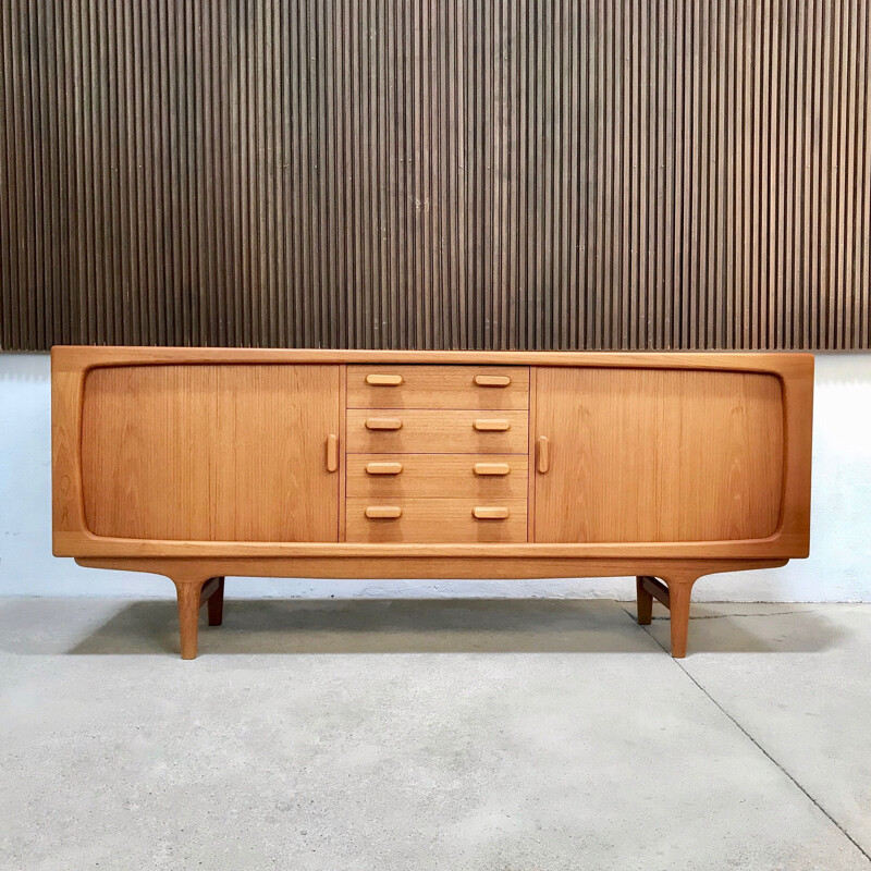 Vintage danish sideboard for Dyrlund in teakwood 1960