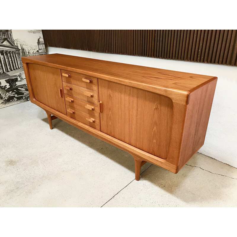 Vintage danish sideboard for Dyrlund in teakwood 1960