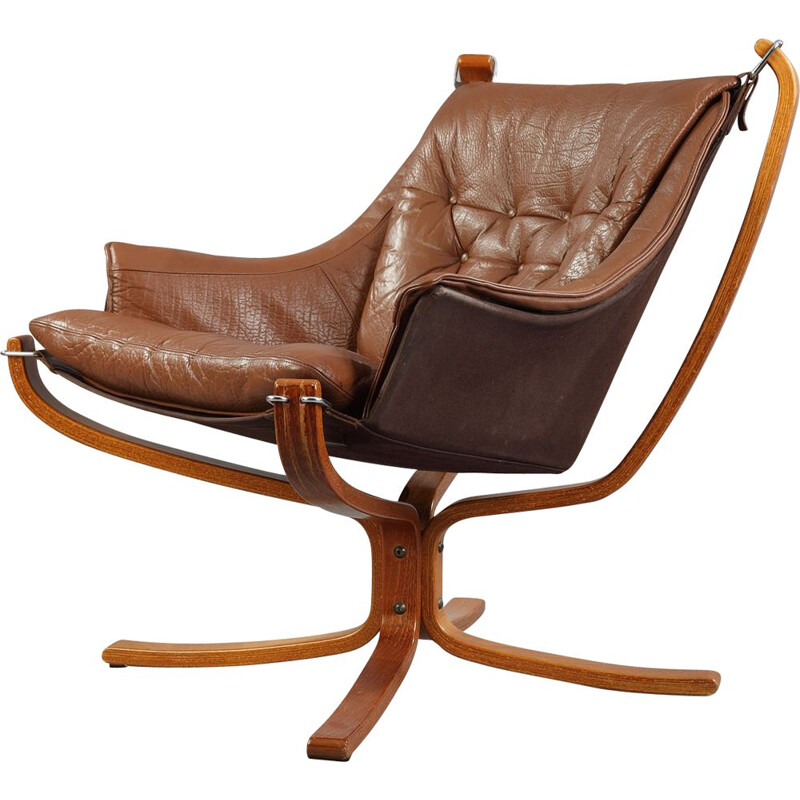 Falcon armchair in brown leather by Sigurd Ressell