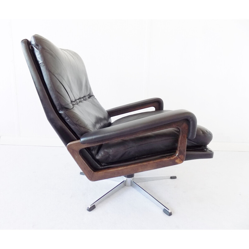 Vintage black Strässle king chair by Andre Vandenbeuck