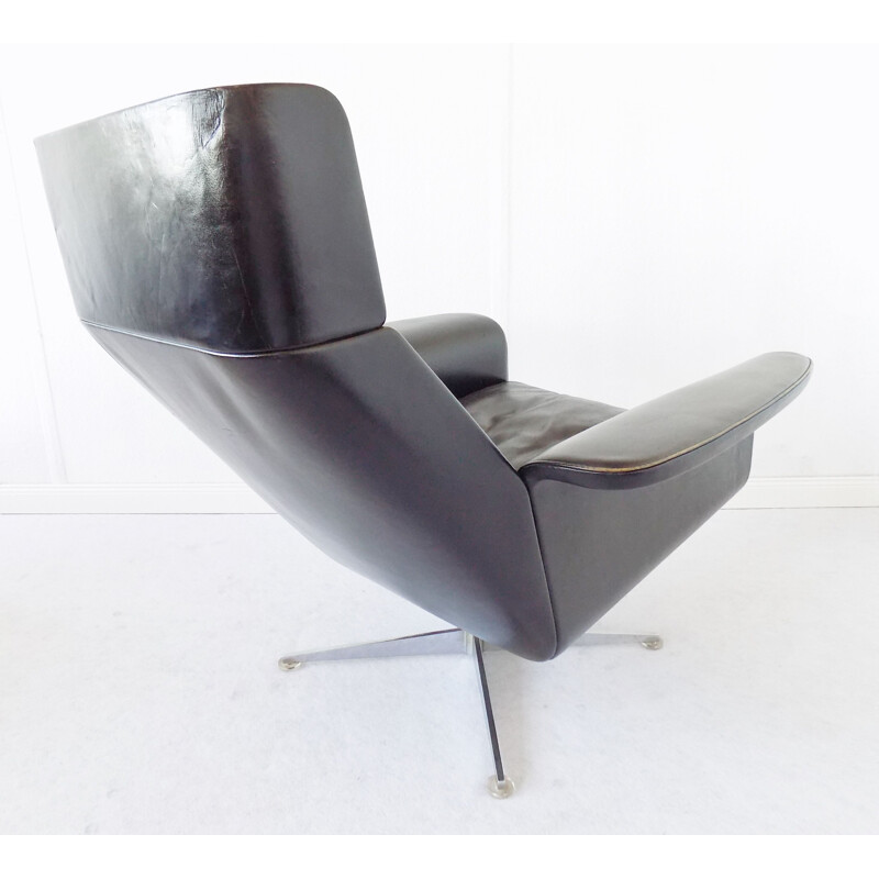 Vintage Kaufeld Siesta 62 lounge chair with ottoman by Jacques Brule