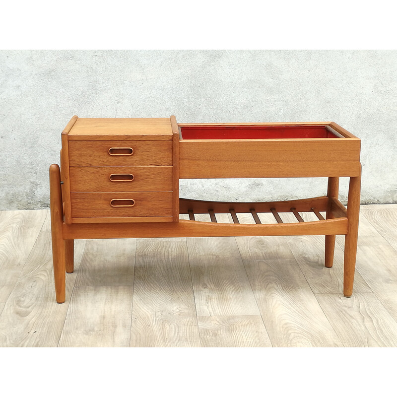 Vintage chest of drawers in teak with planter by A.W. Iversen for Vinde Møbelfabrik, 1960