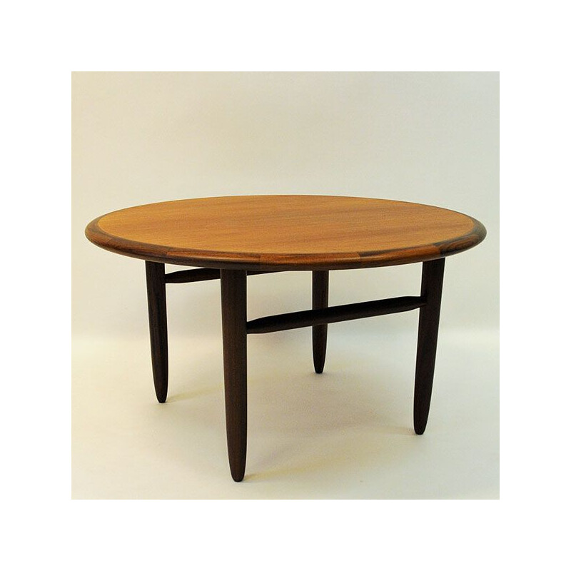 Vintage coffee table round in teak by Aase Dreieri Norway 1958