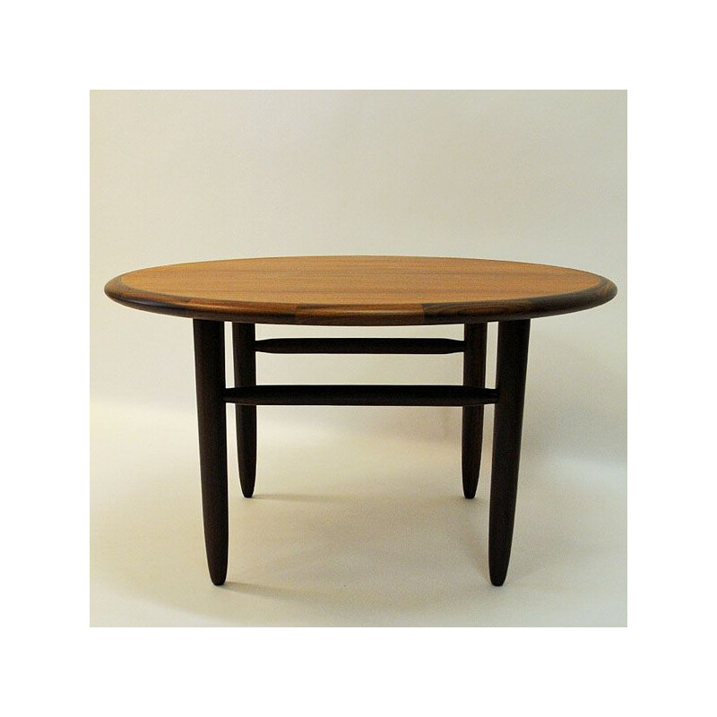 Vintage coffee table round in teak by Aase Dreieri Norway 1958