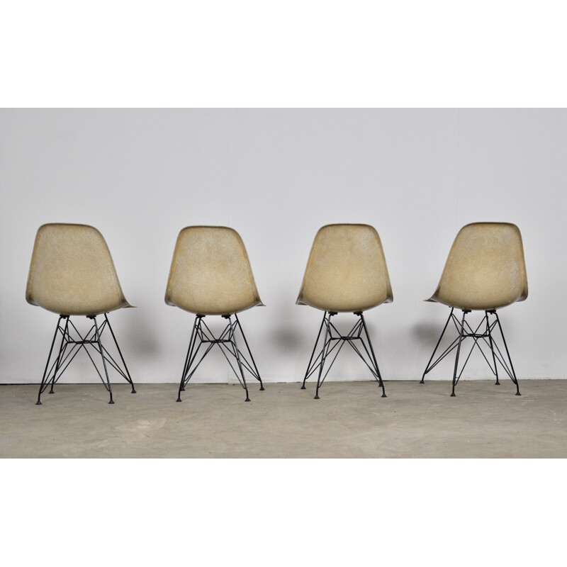 Set of 4 vintage chairs DSX by Charles & Ray Eames for Herman Miller 1970s