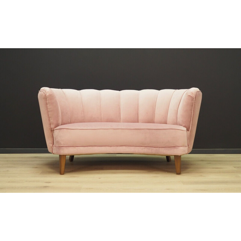 Vintage Danish sofa in pink velvet