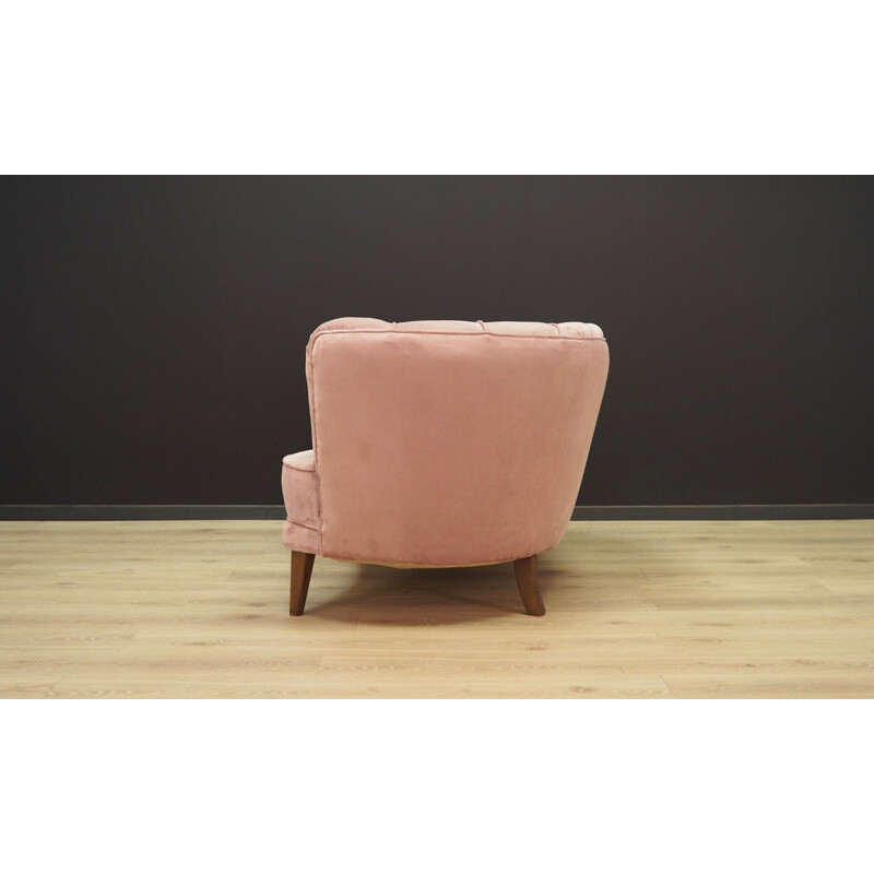 Vintage Danish sofa in pink velvet