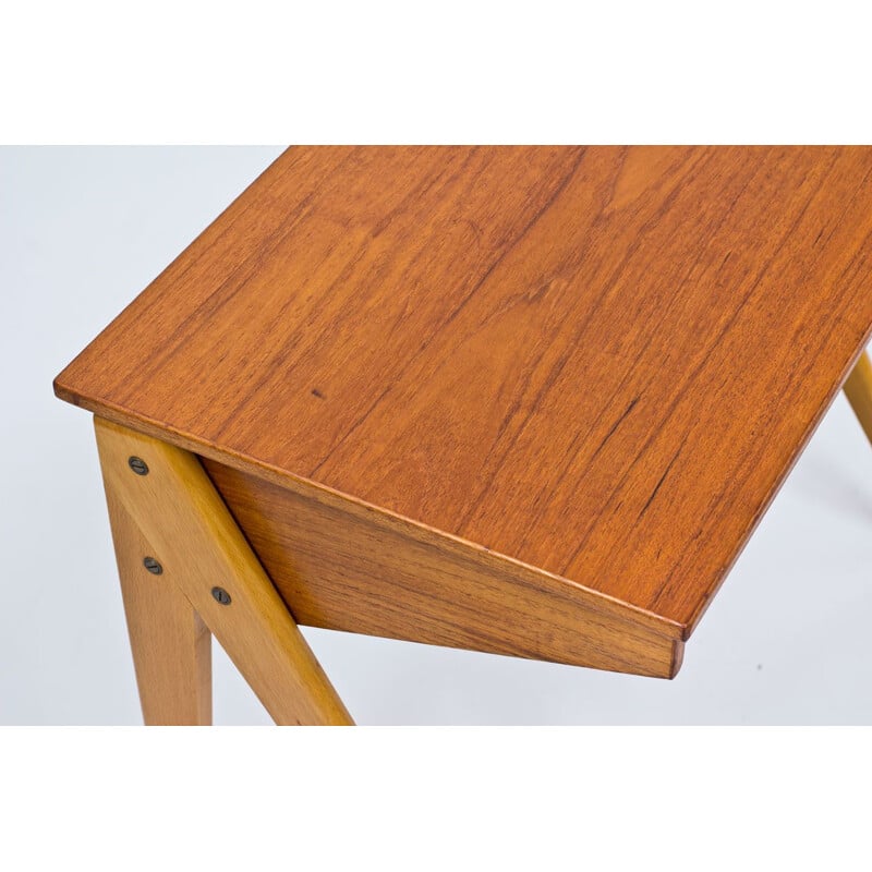 Small desk in beech and teak by Yngve Ekström for ESE Möbler