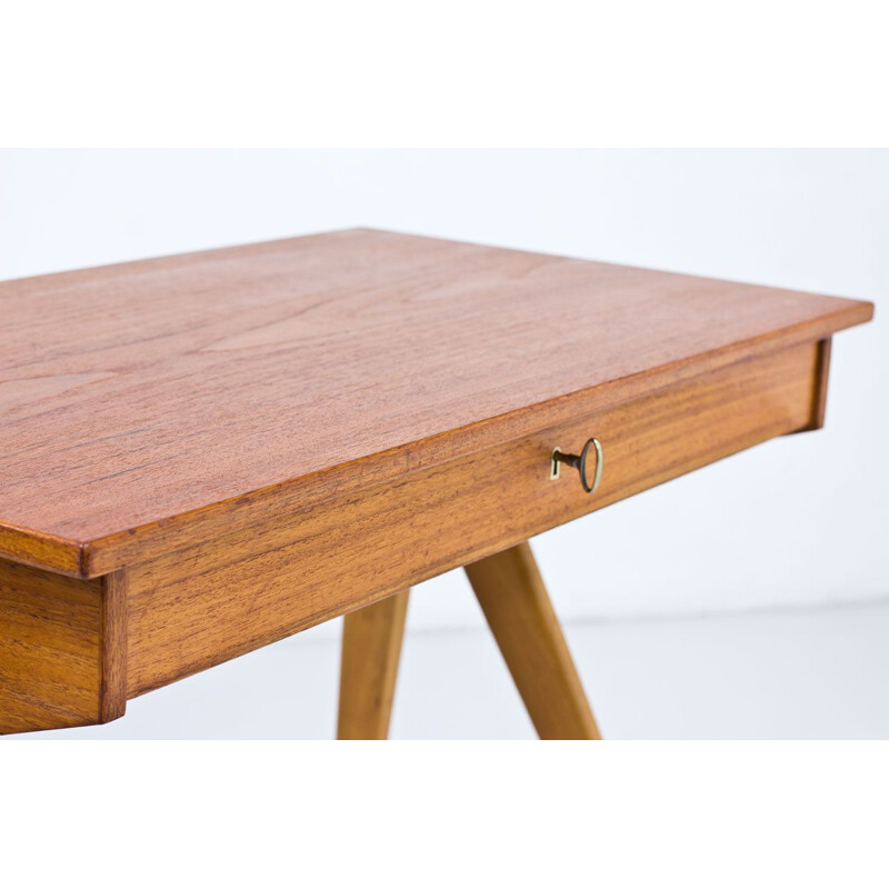 Petit bureau vintage en teck et hêtre par Yngve Ekström pour ESE Möbler