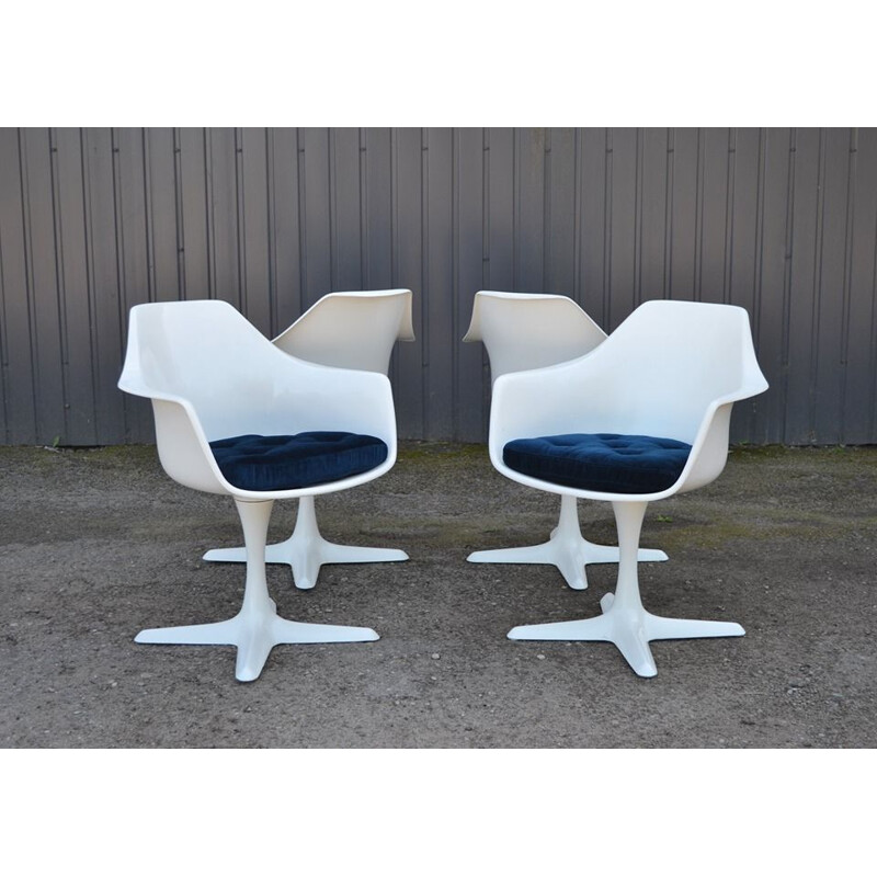 Suite de 4 chaises vintage modèle 116 pour Arkana en plastique blanc et métal 1960