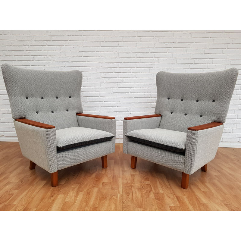 Pair of vintage Danish lounge chairs from the 70s