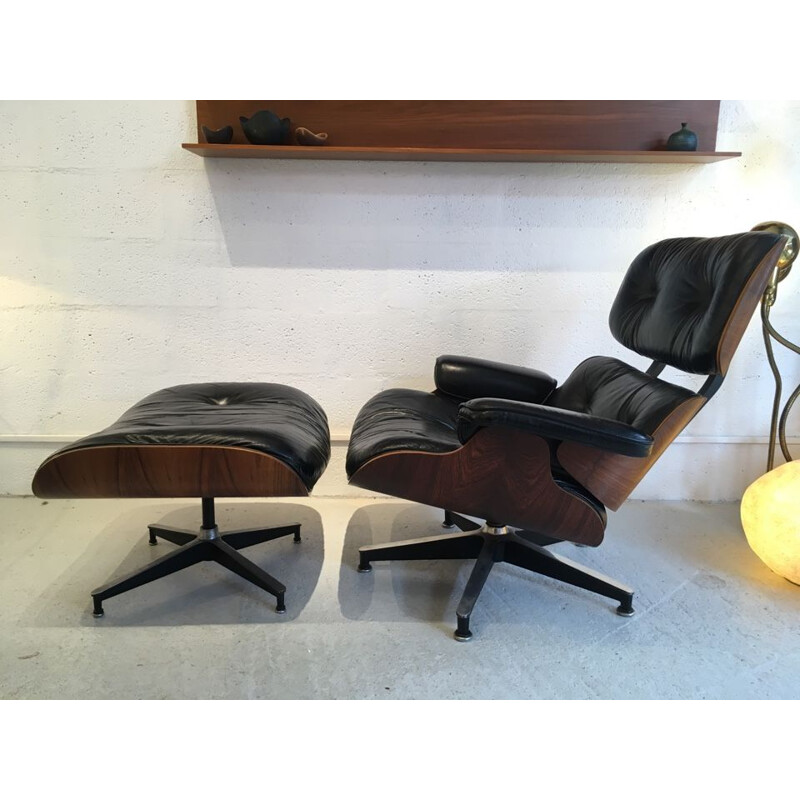 Vintage lounge chair Eames in rosewood Edition Herman Miller 1975