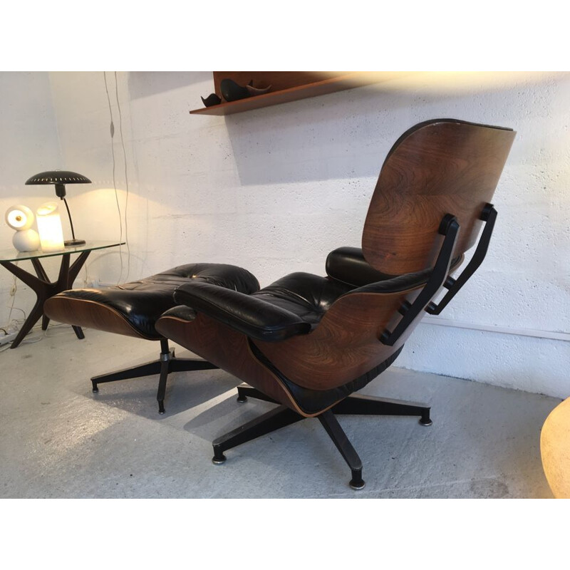 Fauteuil lounge chair vintage de Eames en palissandre edition Herman Miller 1975