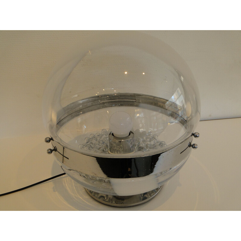 Lampe globe space age  en verre de Murano et chrome