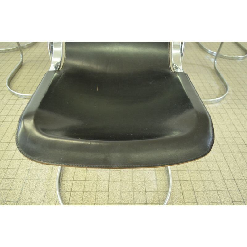 Set of 8 vintage chairs black leather by Willy Rizzo for Cidue