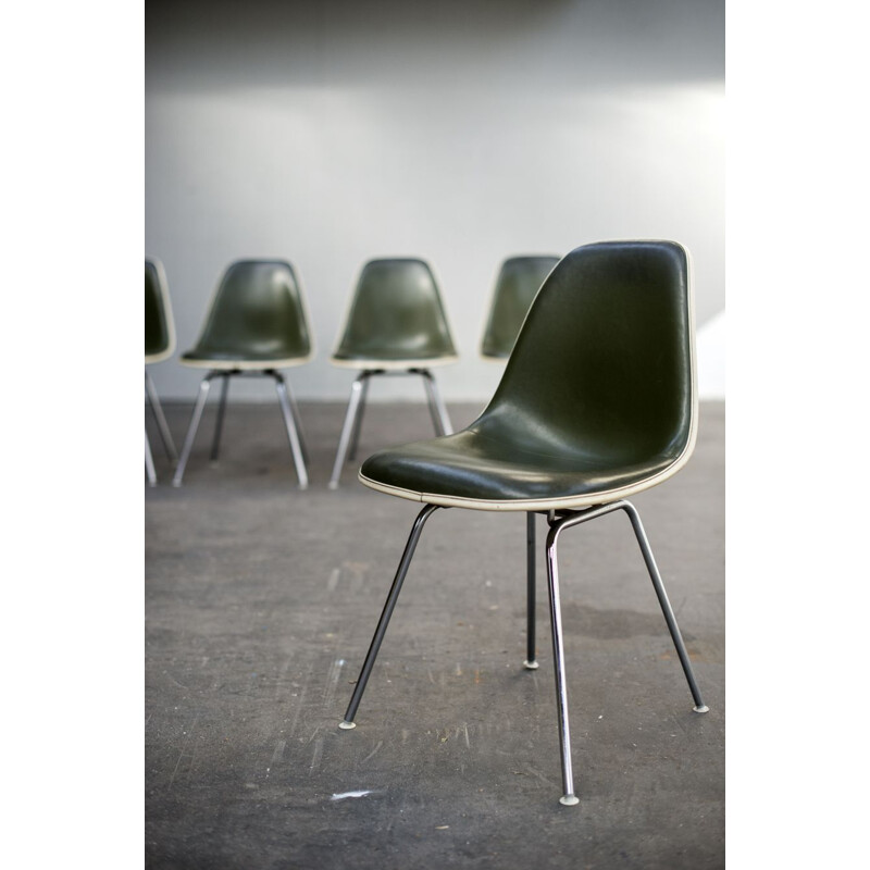 Set of 6 vintage chairs Eames DSX 1960s