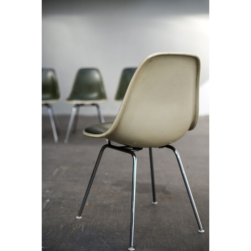 Set of 6 vintage chairs Eames DSX 1960s