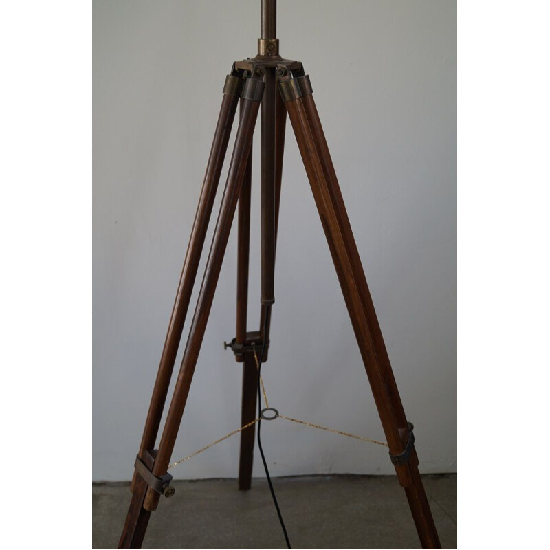 Vintage floor lamp tripod in wood 1980